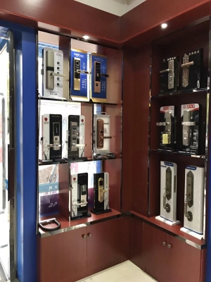 赤峰換鎖芯電話(huà)-第1張圖片