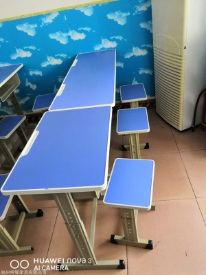 赤峰鋁合金桌椅批發(fā)電話號(hào)碼-第1張圖片