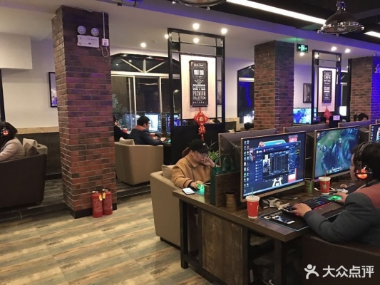 赤峰學院附近網(wǎng)咖電話地址查詢-第1張圖片