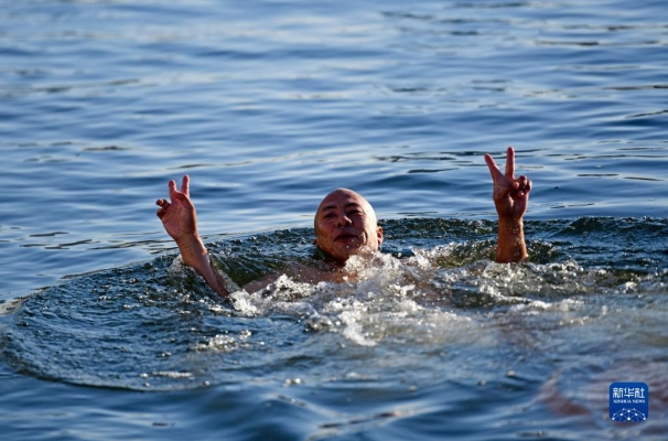 赤峰橋冬泳隊(duì)電話號(hào)碼查詢-第1張圖片