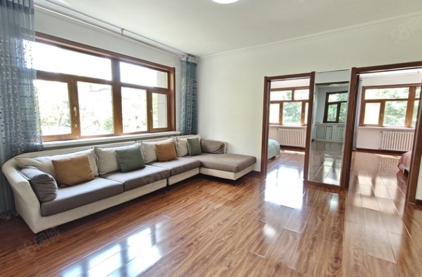 赤峰同裕內(nèi)衣店電話號(hào)碼-第1張圖片