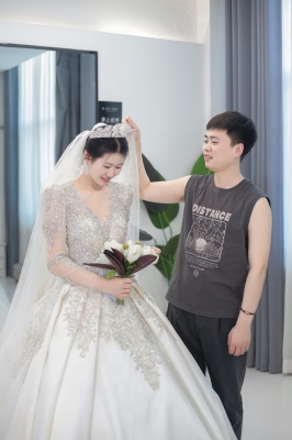 黛茉婚紗赤峰店電話地址是多少-第1張圖片