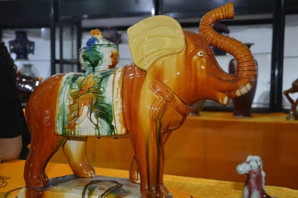 赤峰戀美家陶瓷店電話號(hào)碼-第1張圖片