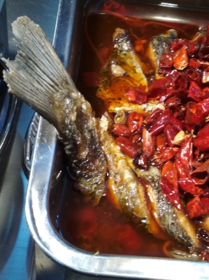 赤峰南山美食城電話地址查詢-第1張圖片