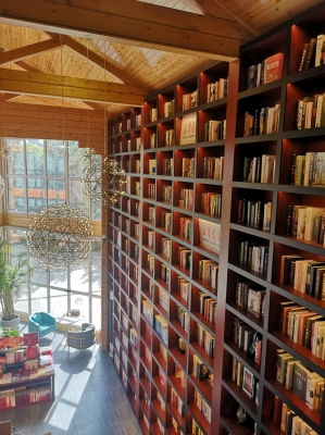 赤峰新華書店小木屋電話號(hào)碼-第1張圖片