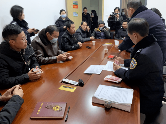 勞動(dòng)局24小時(shí)在線咨詢-第1張圖片