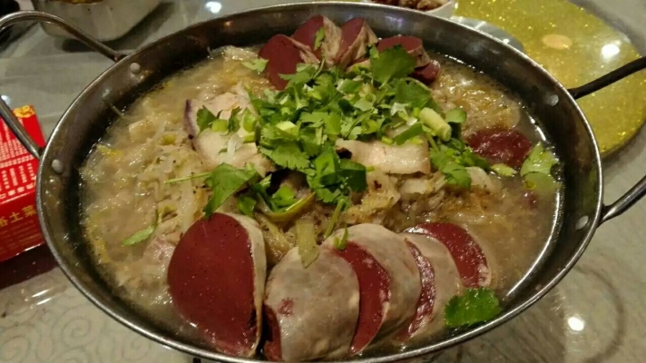 赤峰老鹿鳴春飯店電話號碼-第1張圖片