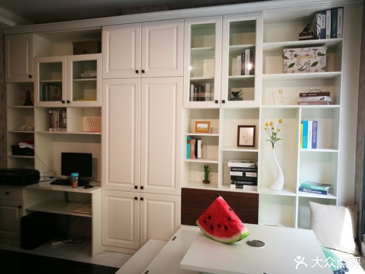 赤峰維修衣柜門電話號(hào)碼是多少-第1張圖片