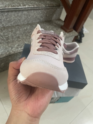 赤峰新百倫直播間電話號碼-第1張圖片