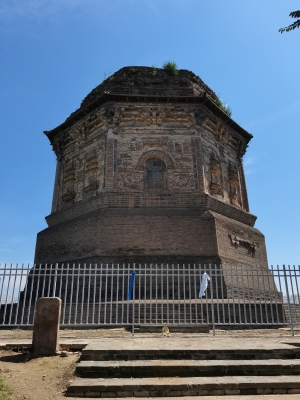 赤峰塔克折扣店電話號碼-第1張圖片