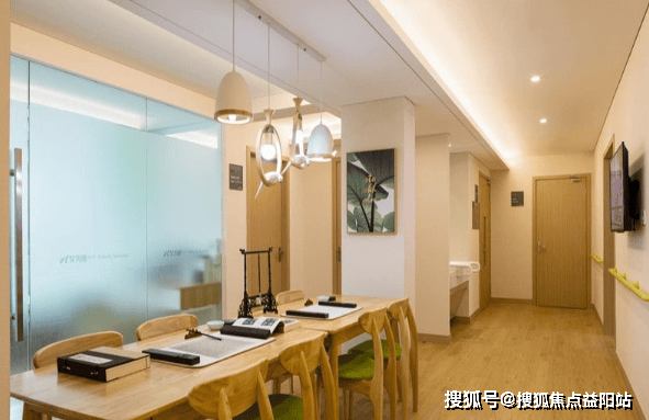 赤峰橋頭萬(wàn)賀酒店電話地址查詢-第1張圖片