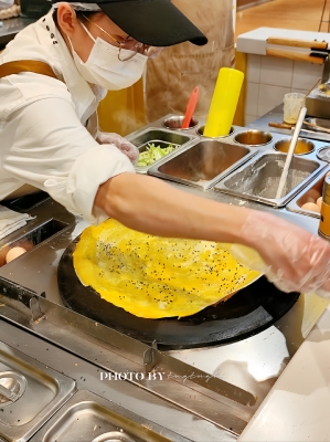 赤峰煎餅果子小攤電話號(hào)碼多少-第1張圖片