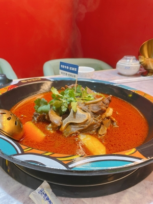 赤峰牛骨店哪好吃啊電話多少-第1張圖片