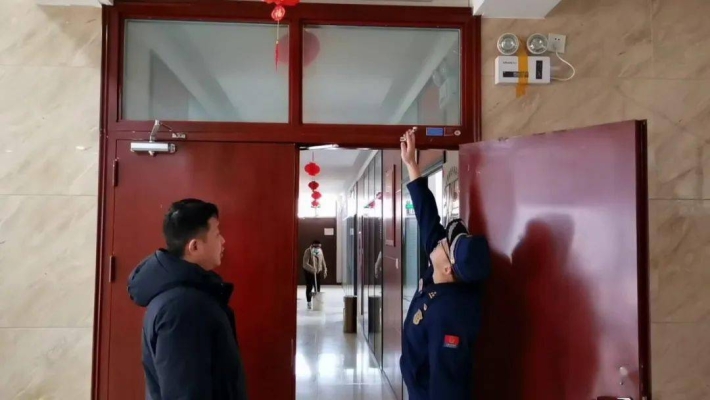 赤峰防火門店電話號(hào)碼查詢-第1張圖片