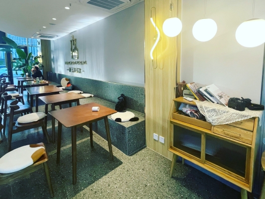 赤峰玲瓏小店電話多少啊-第1張圖片