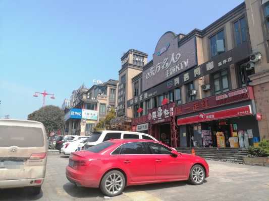 赤峰老鳳祥航宇店地址電話號碼-第1張圖片