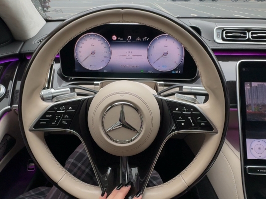 赤峰市邁巴赫租車電話號碼-第1張圖片