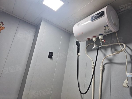 赤峰道45號(hào)租衣服電話號(hào)碼-第1張圖片