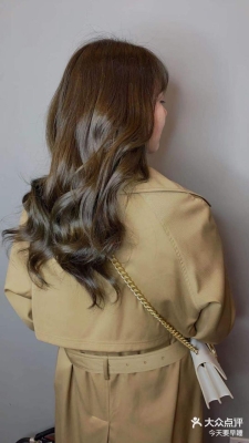 赤峰萬悅城染發(fā)店電話號碼-第1張圖片