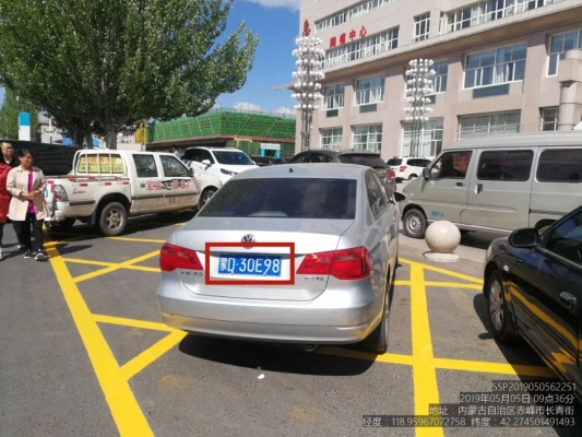 赤峰曝光公交車違章電話是多少-第1張圖片