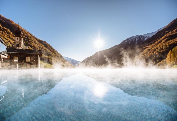 赤峰萊斯萊斯酒店電話號(hào)碼-第1張圖片