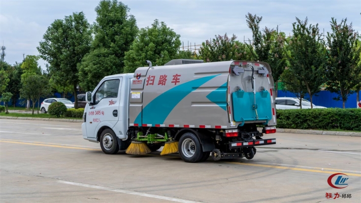 赤峰啟動(dòng)電源專賣店電話號(hào)碼-第1張圖片