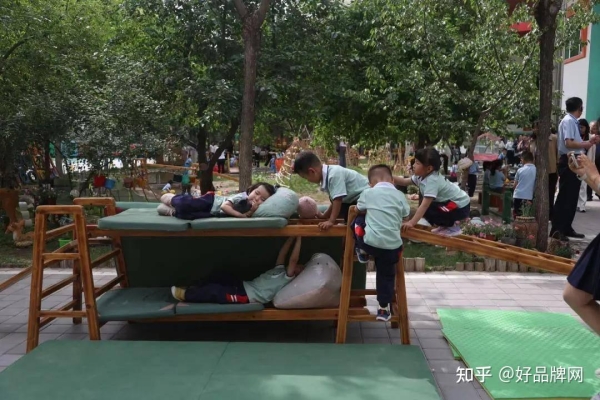 赤峰三幼官網(wǎng)招生電話號(hào)碼-第1張圖片