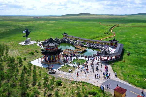 烏拉蓋去赤峰的客車電話是多少-第1張圖片