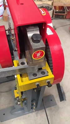 赤峰角鐵沖孔機(jī)械廠電話號碼-第1張圖片