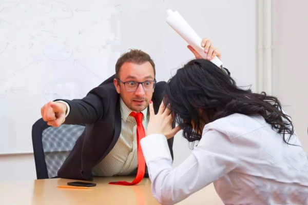 赤峰四中劉濤校長(zhǎng)電話號(hào)碼-第1張圖片