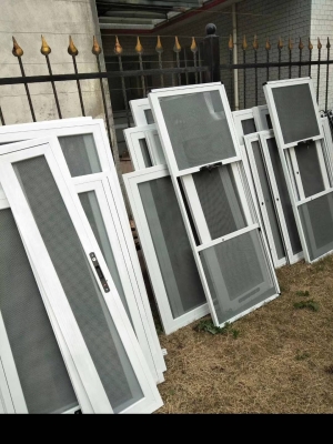 赤峰大型紗窗廠電話號碼多少-第1張圖片