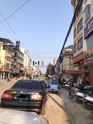 赤峰占道經(jīng)營(yíng)舉報(bào)電話是多少-第1張圖片