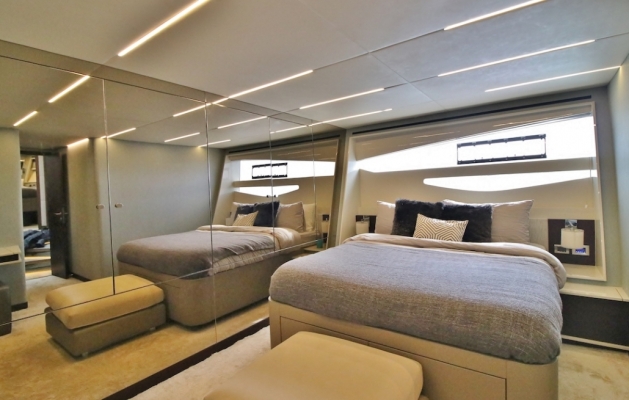 赤峰市私人游艇出租電話號碼-第1張圖片