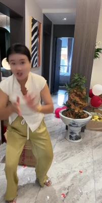 赤峰可欣直播間電話號碼-第1張圖片