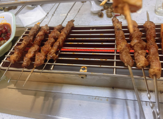 赤峰小區(qū)燒烤店地址電話號(hào)碼-第1張圖片