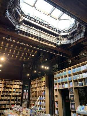 赤峰石波園書店地址電話號碼-第1張圖片