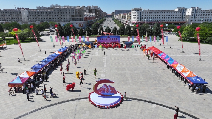 赤峰敖漢服裝店電話號(hào)碼-第1張圖片