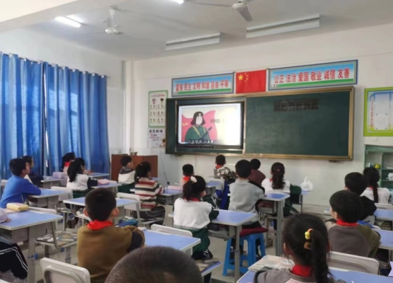 赤峰中小學輔導電話號碼-第1張圖片