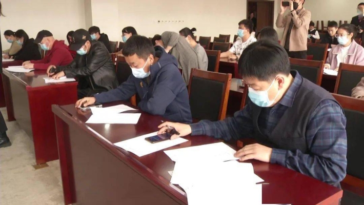 赤峰市發(fā)改委舉報(bào)電話是多少-第1張圖片