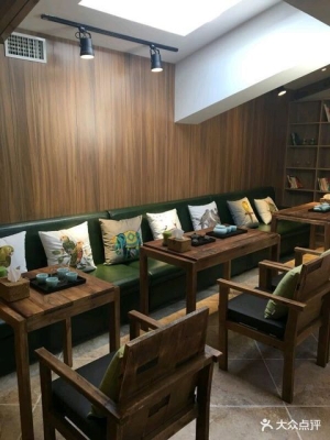 赤峰瑜伽服裝店招聘電話號碼-第1張圖片