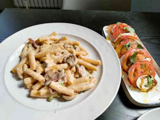 赤峰道披薩好吃餐廳電話號(hào)碼-第1張圖片