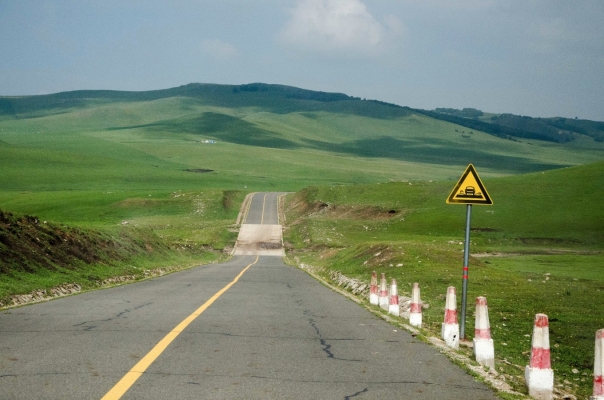 鄭州到赤峰客車(chē)跟車(chē)電話號(hào)碼-第1張圖片