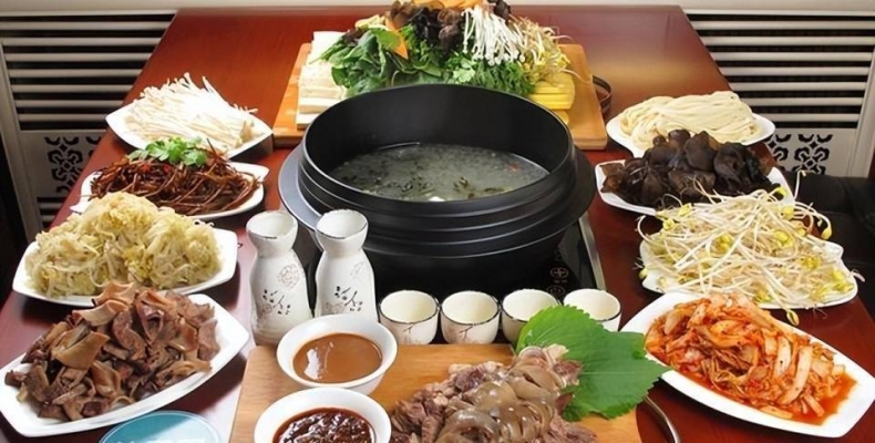 赤峰市狗肉火鍋地址電話號(hào)碼-第1張圖片