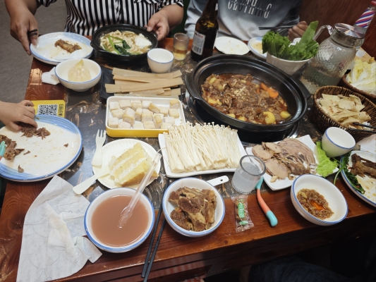 赤峰小地鍋快餐地址電話號碼-第1張圖片