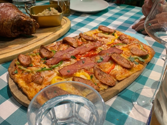 赤峰紅寶餐廳電話多少號(hào)-第1張圖片