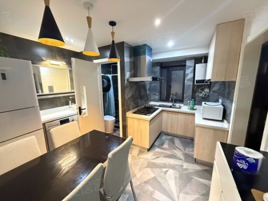 赤峰路郵電二村房?jī)r(jià)-第1張圖片