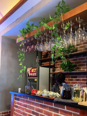 赤峰免費(fèi)剪發(fā)電話號(hào)碼是多少-第1張圖片