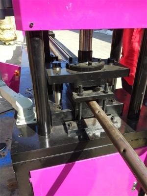 赤峰壓緊輪定做廠家電話號(hào)碼-第1張圖片