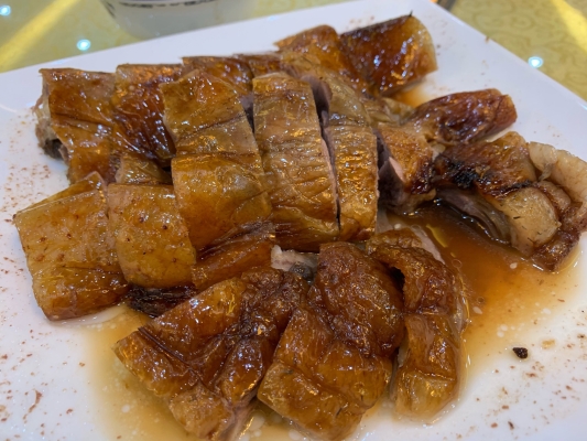 赤峰艷林飯莊電話多少號-第1張圖片