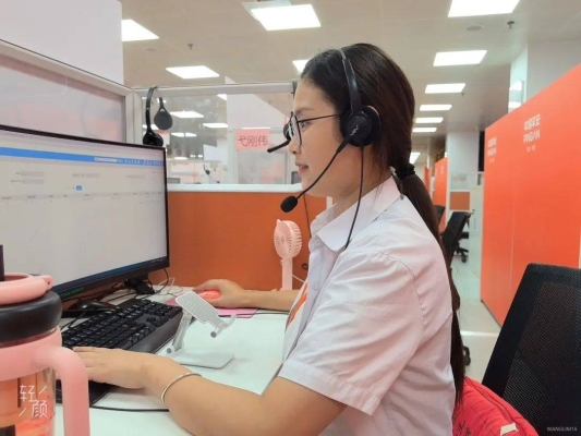 赤峰出租車夜班招聘電話號(hào)碼-第1張圖片